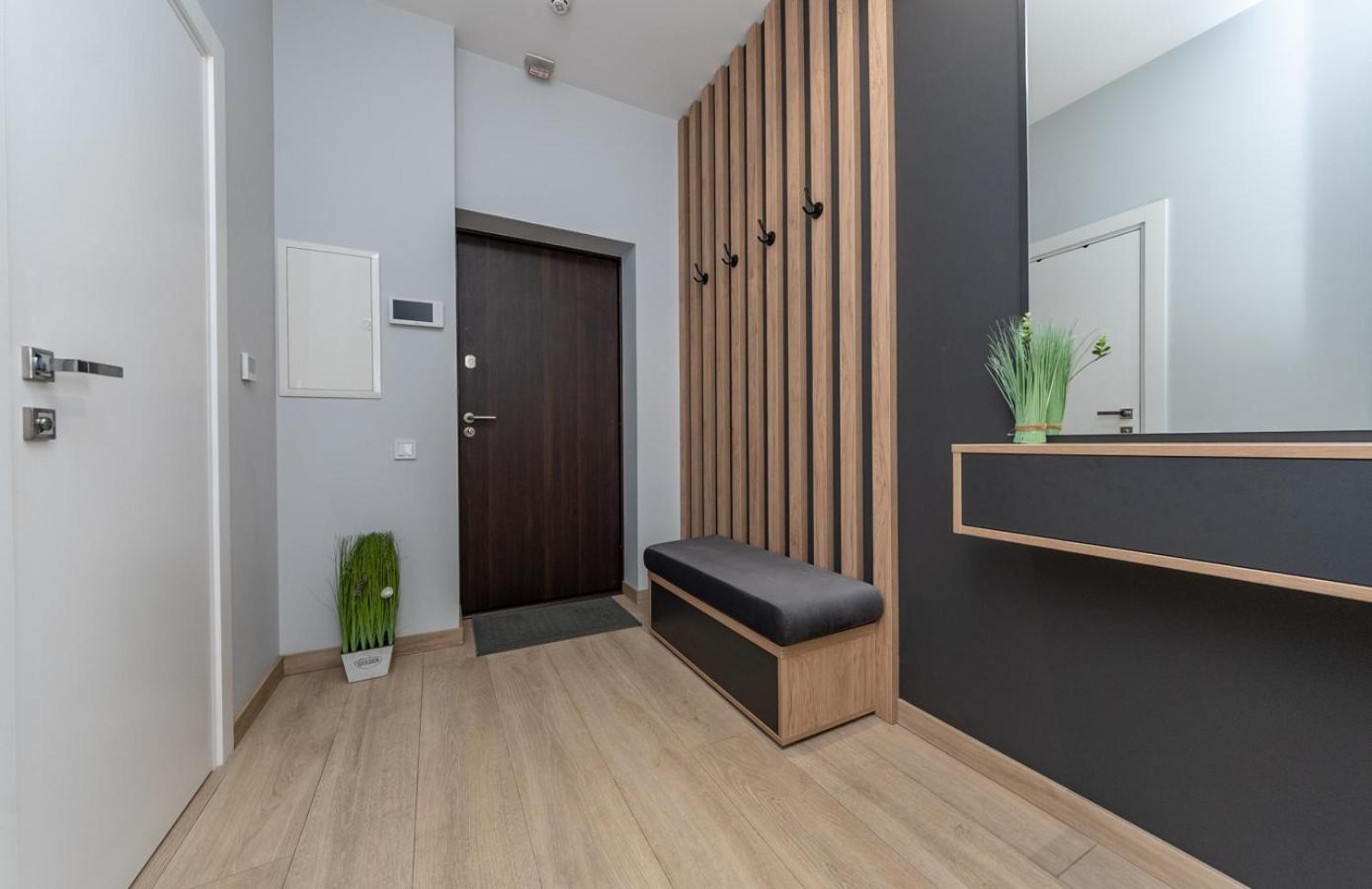 Royal Tower Residence Big Vip Apartment In Center Floor 27 基輔 外观 照片