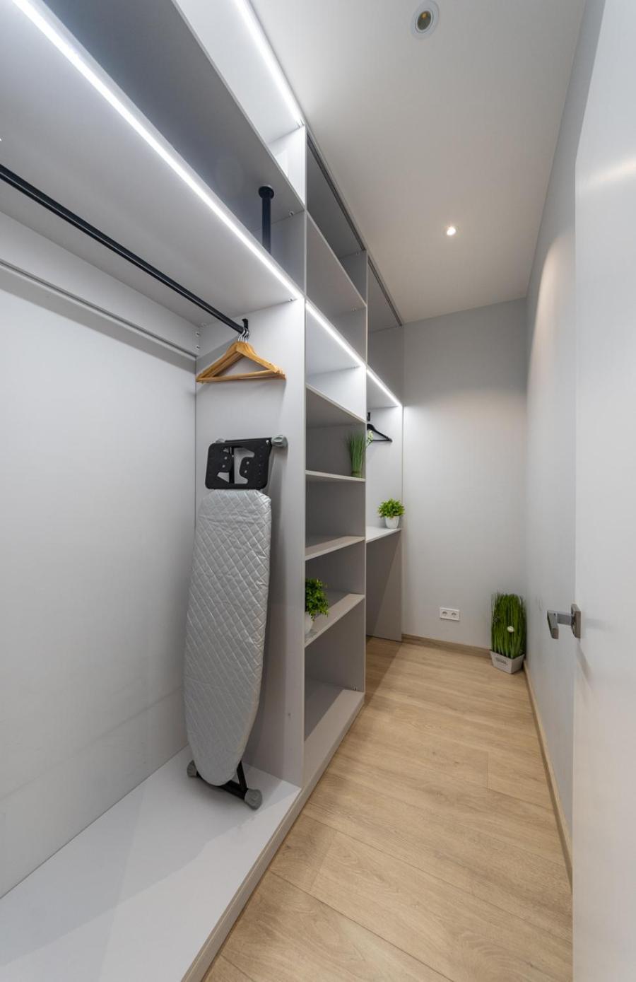 Royal Tower Residence Big Vip Apartment In Center Floor 27 基輔 外观 照片